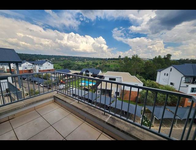 1 BEDROOM APARTMENT FOR SALE IN OLIVEDALE